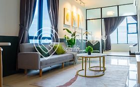 Itcc Manhattan Suites By Calvin